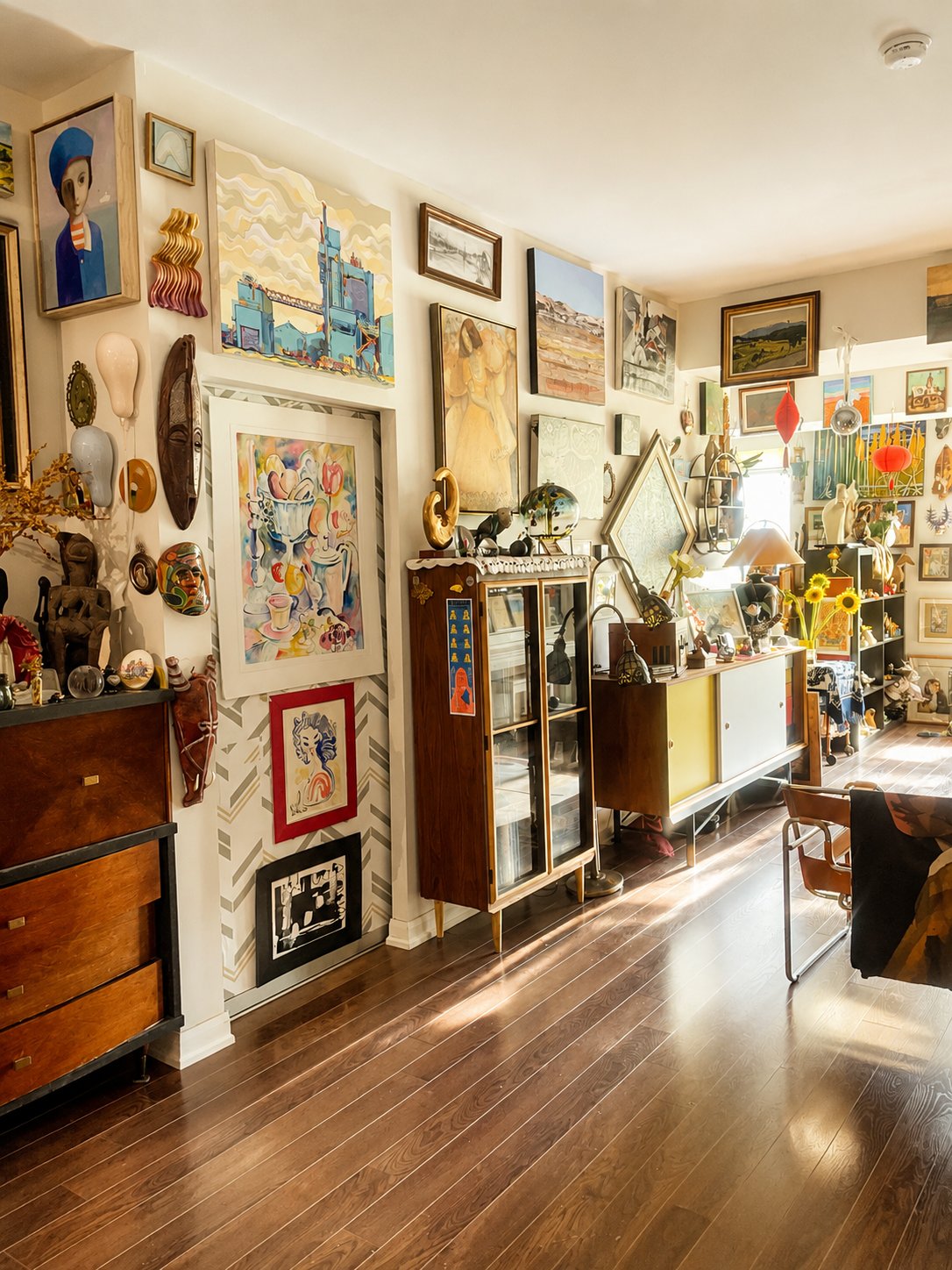 Inside the Curio Party gallery, photo 1